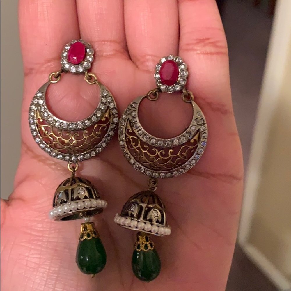 Dangly indian costume jewelry earrings